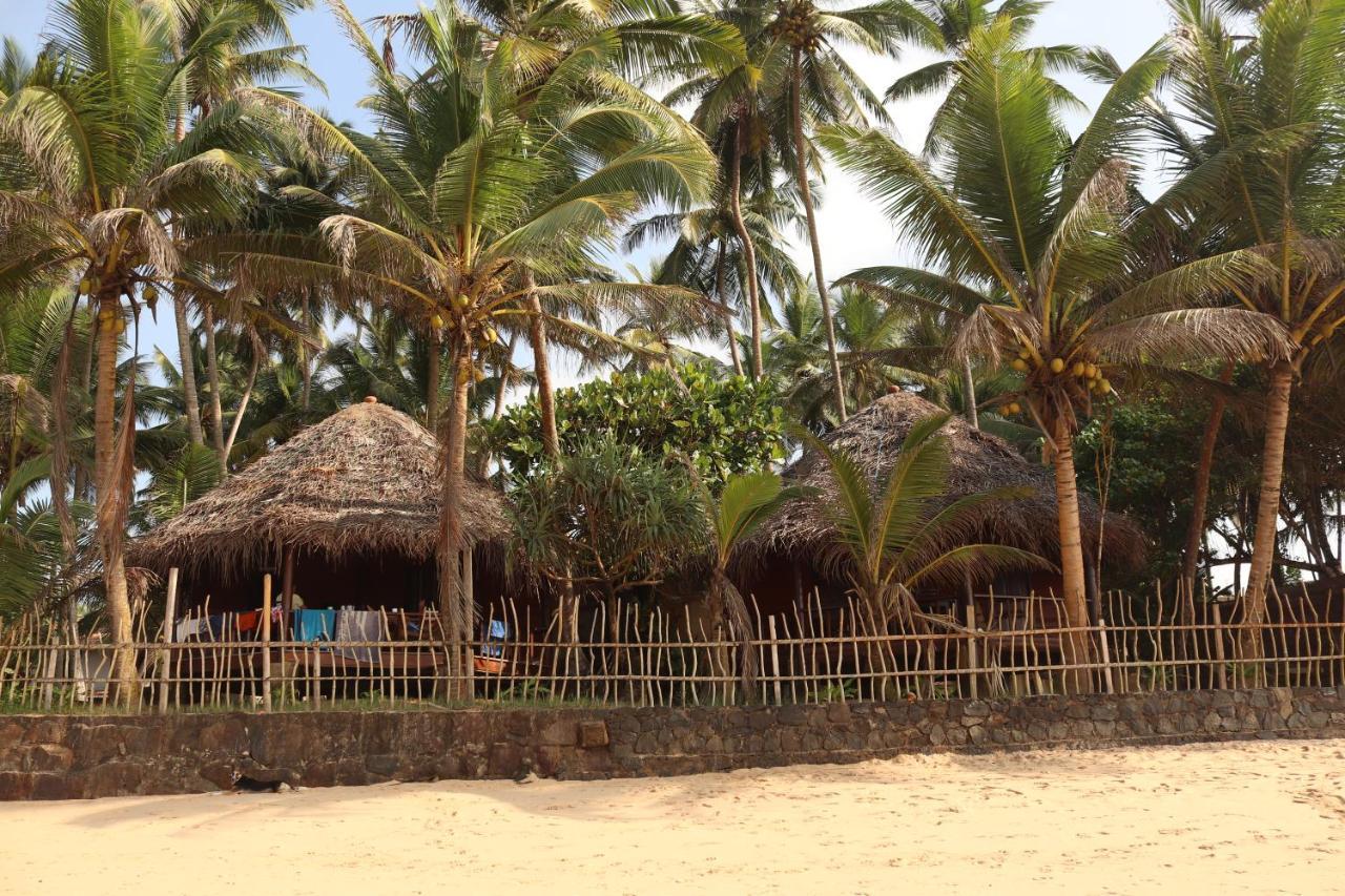 Galawatta Beach Resort Unawatuna Ngoại thất bức ảnh